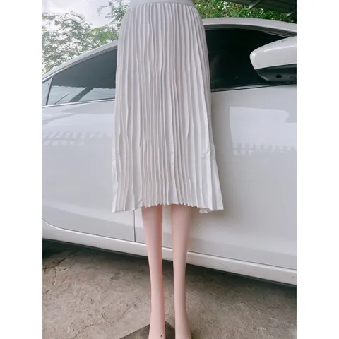 Chân váy dập li dáng dài dày dặn, váy xếp li, MÀU TRẮNG Giá 190k Hàng có sẵn giao ngay Hàng chính chủ C