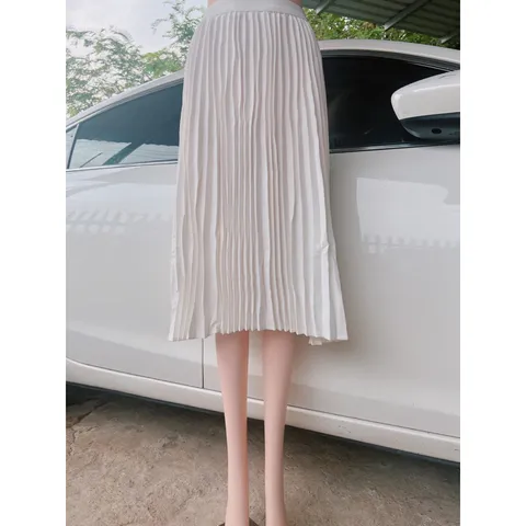 Chân váy dập li dáng dài dày dặn, váy xếp li, MÀU TRẮNG Giá 190k Hàng có sẵn giao ngay Hàng chính chủ C