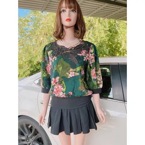 Áo trung niên chất liệu lụa mango ko nhăn, đính đá cao cấp, giá 190k Set như hình giá 290k/ cả set Hàng có sẵn giao ngay