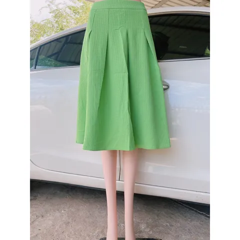 Chân váy gấm xốp xếp li xòe ngang gối Hàng chính chủ ND Hàng có sẵn giao ngay S Giá 190k/ chân váy