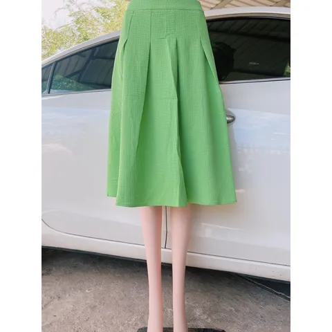 Chân váy gấm xốp xếp li xòe ngang gối Hàng chính chủ ND Hàng có sẵn giao ngay S Giá 190k/ chân váy
