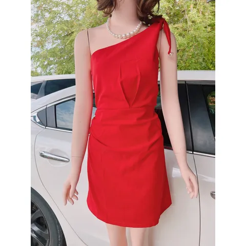 Đầm ngọc  một vai màu đỏ kiểu Pháp dành cho nữ Phong cách mới Gợi cảm ,ôm vừa vặn Váy hông kéo khoá