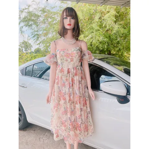 Siêu đẹp luôn khách ơi Chiếc đầm thần thánh. Sang chảnh xuất sắc, em này đi tiệc, đi du lịch là khỏi bàn cãi ạ