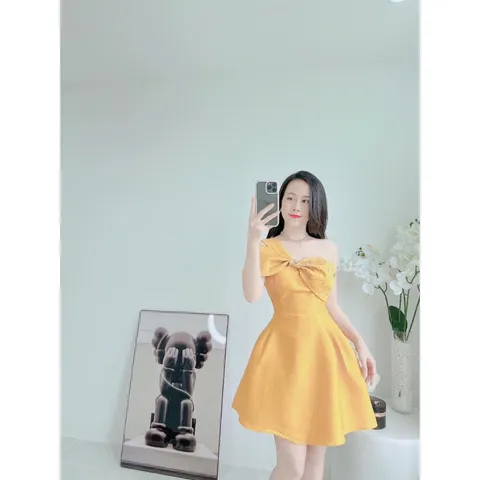 ĐẦM XÒE TAPTA NƠ ĐÍNH CƯỜM DÁNG NGẮN - chất liệu tapta - mặc đi tiệc , đi chơi đều đẹp -size S , M Hàng có sẵn giao ngay