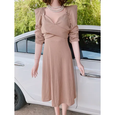 đầm xéo tay nhún bigsize 55-90kg Giá 290k Hàng có sẵn giao ngay Chất co gian dễ chịu Màu nude Dưới 70kg mặc đẹp