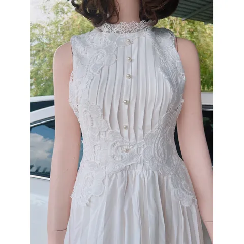 Đầm ren trắng siêu đẹp, freesize, chất liệu dày dặn, nhập cao cấppp, phù hợp với đi chơi dạo phố nhé
