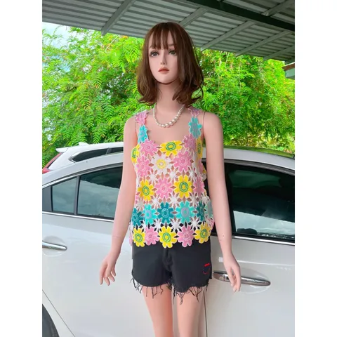 Set gồm quần jean đen thêu chữ eo dưới 74cm + áo len hoa ( có thể mặc thêm áo lót, hoặc áo lót ngoài mặc bikini )