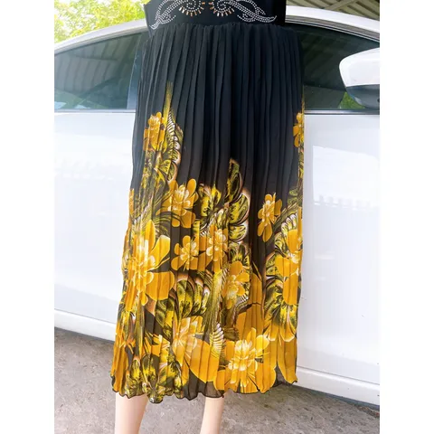 Chân Váy Xếp Ly Dài  In Họa Tiết  Giá 199k Hàng có sẵn giao ngay Xếp ly siêu đẹp Lưng eo co giãn dễ chịu