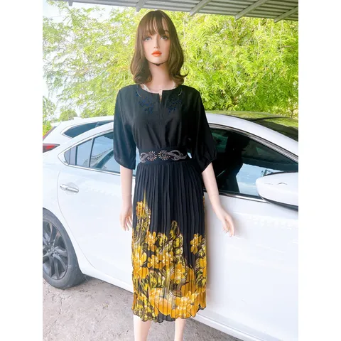 Set gôm áo màu đen + chân váy đính kết ép đá siêu đẹp Hàng có sẵn giao ngay Giá 350k/ cả set Chân váy giá 199k