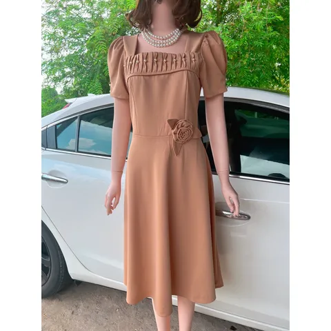 Đầm dự tiệc, công sở váy xoè đính ngọc  eo đính hoa nổi  Đủ size Giá 299k Hàng có sẵn giao ngay Màu nude Chất liệu umi