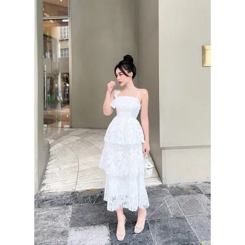 (Đầm  THIẾT KẾ) Váy dập ly xếp tầng cao cấp Giá 350k Hang có sẵn giao ngay Màu trắng  Có 2 dây chỉnh dài ngắn ở vai