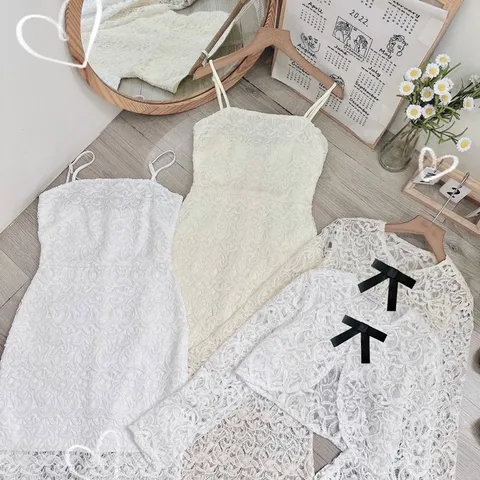 Set đầm body ren 2 dây kèm áo khoác ren lửng dài tay Màu trắng Hàng có sẵn giao ngay L Chất liệu ren cao cấp Hàng chính
