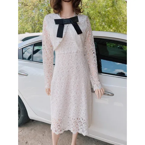 Set đầm body ren 2 dây kèm áo khoác ren lửng dài tay Màu trắng Hàng có sẵn giao ngay L Chất liệu ren cao cấp Hàng chính