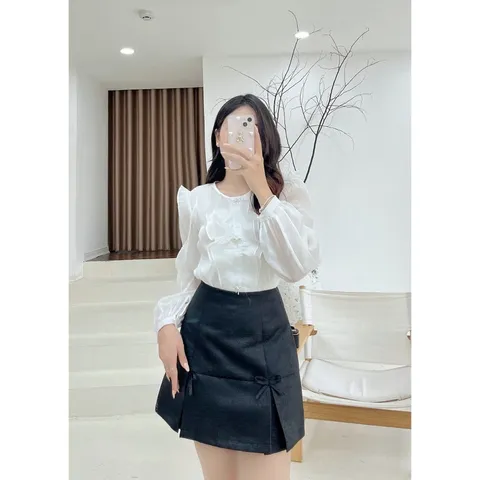 Set áo sơ mi + chân váy tapta cao cấp Giá 350k/ cả set  Gồm áo sơ mi + chân váy tapta Hàng có sẵn giao ngay SM