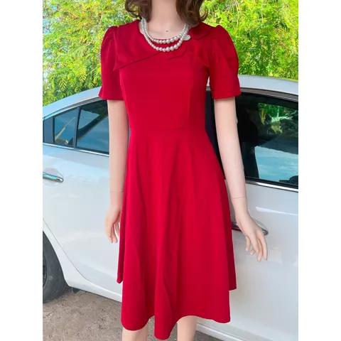 Đầm dự tiệc, công sở váy xoè  cổ cach điệu hoa siêu đẹp Giá 290k Màu đỏ Hàng co giãn dễ chịu Hàng có sẵn giao ngay