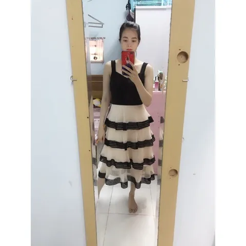 Đầm tầng dự tiệc - Đầm hotgirl - đầm hai dây tầng Giá 350k HÀng có sẵn giao ngay Chất liệu ren cao cấp