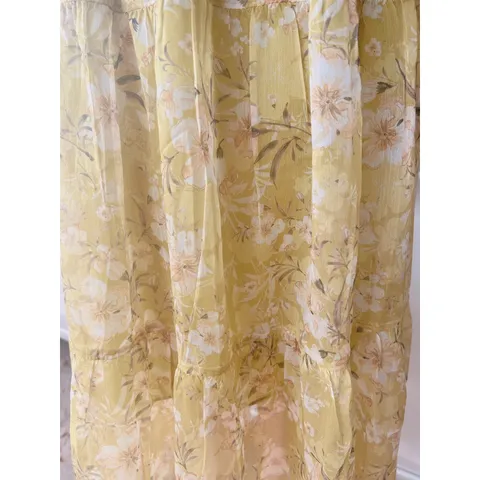 Đầm  hoa thiết kế   Hàng có sẵn giao ngay XL Size lớn Chất liệu tơ 2 lớp xịn cao cấp Giá 350k Hang Quảng Châu