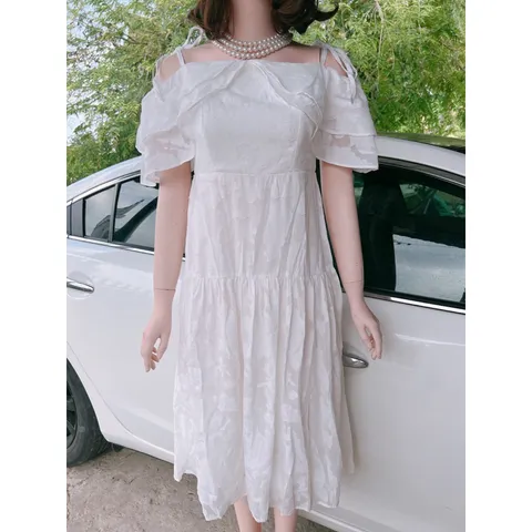 💋 Mẫu váy dài dáng xòe xinh hết nấc luôn ạ  mặc trễ vai hay kéo lên che bắp tay đều ổn luôn nha ✨