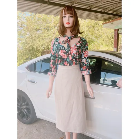 set bộ công sở nữ áo sơ mi cổ  nơ và chân váy bút chì dáng dài Giá 290k/ cả set gồm áo sơ mi và chân váy