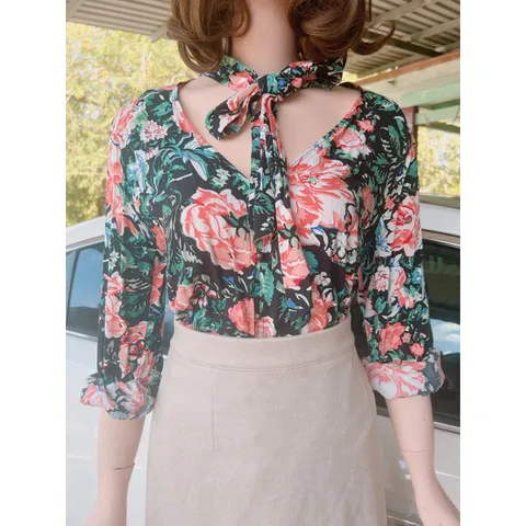 set bộ công sở nữ áo sơ mi cổ  nơ và chân váy bút chì dáng dài Giá 290k/ cả set gồm áo sơ mi và chân váy