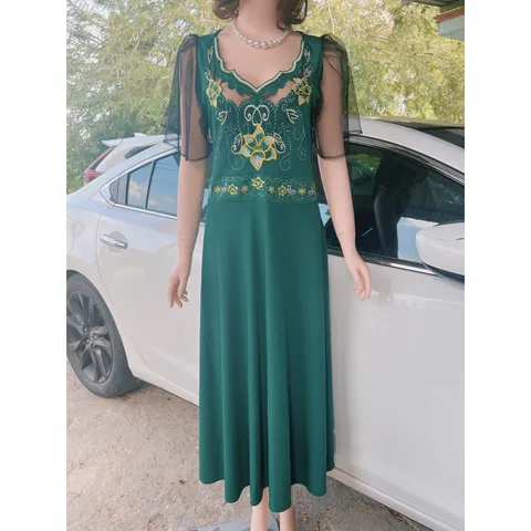 Đầm dạ hội dài co giãn Hàng ép đá thêu tay tỉ mỉ thủ công Giá 330k Hàng có sẵn giao ngay Màu xanh lá