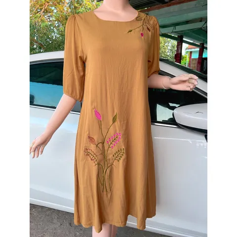 Đầm thêu tay linen sang trọng,  dáng suông che khuyết điểm vải linen thêu tay cao cấp phù hợp đi chơi, du lịch, dạo phố