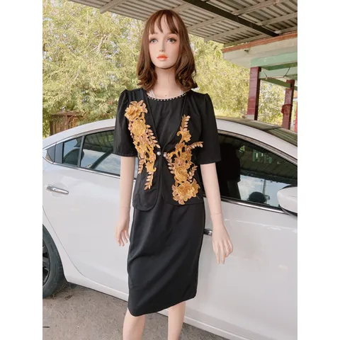 Đầm giả vest đính kết hoa nổi siêu đẹp Giá 390k Hàng có sẵn giao ngay Có màu đen và màu cam Có co giãn