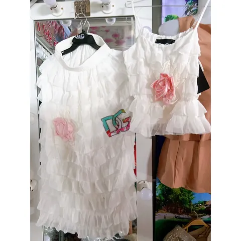 VÁY HOT TREND - Set váy tầng màu trắng Hàng siêu cấp Giá 490k/ cả set Hàng có sẵn giao ngay