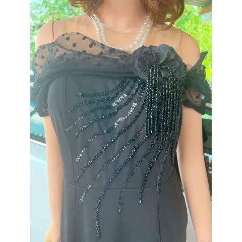 đầm dạ hội rớt vai cao cấp ( hình thật ) đính đá Giá 420k Chất liệu thun nhập Anh cao cấp Hàng coa sẵn giao ngay 2XL