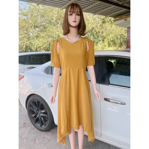 Đầm đuôi cá cách điệu màu vàng Giá 330k Hàng cao cấp sang trọng Hàng có sẵn giao ngay XL Dưới 70k