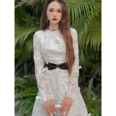Đầm Thiết Kế MAY Chất Liệu Ren Hoa Nổi 3D - Đầm Dự Tiệc Sang Trọng Chuẩn MAY Giá 399k Hàng có sẵn giao ngay M Màu kem