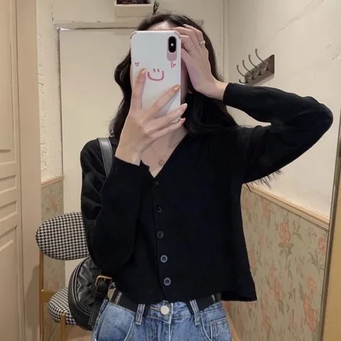 🌸 Kĩ thuật đường may: form. Kiểu Dáng cực kỳ hợp trend Giá 120k Hàng có sẵn giao ngay