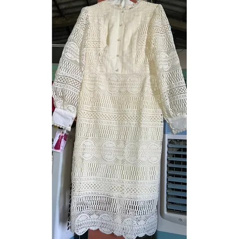 Đầm Thiết Kế  Chất Liệu Vải Ren Cao Cấp - Váy Ren Kem Thiết Kế Thanh Lịch Trẻ Trung Giá 380k Hàng có sẵn giao ngay