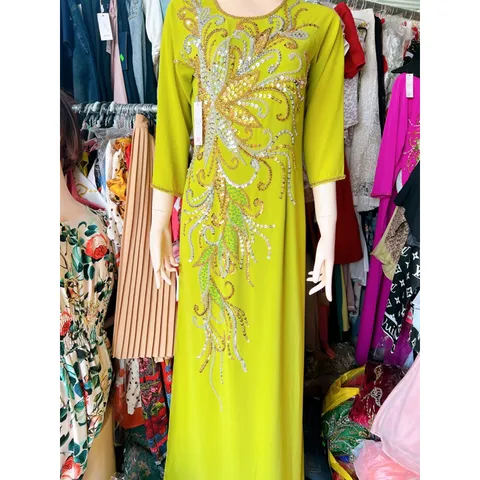 Áo daì chifffon 4 tà đính kết thủ công tỉ mỉ màu xanh cốm siêu trắng da Hàng có sẵn giao ngay Giá 400k/ áo