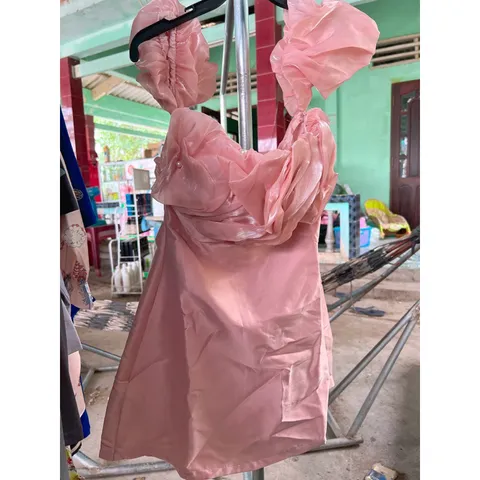 Đầm thời trang nữ mặc đi chơi chất tapta đính cườm vai bèo Giá 320k Hàng có sẵn giao ngay Eo dưới 70cm