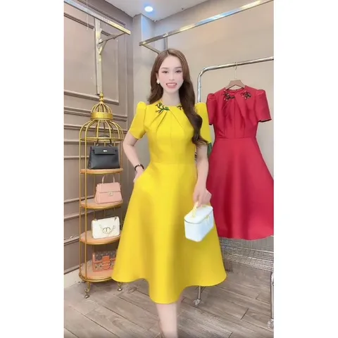🌸 🌸 🌸 Váy xòe cổ tròn đính hoa siêu xinh, toàn bộ vải bên e đều đặt sản xuất riêng, cầu kì, tỉ mỉ từng chi tiết
