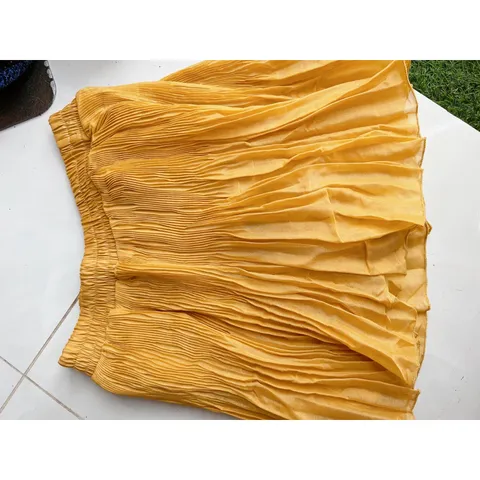 Set Áo + Kèm Váy Dập Ly To Nhỏ Bèo Cuốn Dây Cước Siêu Xinh Phù Hợp Đi Chơi, Du Lịch, Đi Biển Có màu vàng, tím, xanh