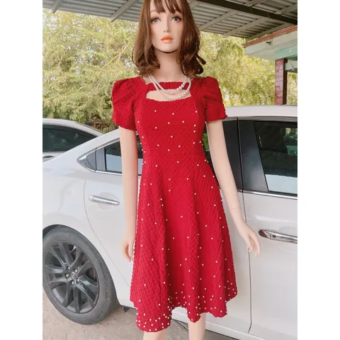 ĐẦM đỏ đô đính ngọc như mưa, CHẤT VẢI XỐP GẤM CAO CẤP  Vừa dây kéo vừa Bo chun phía sau lưng thoải mái dễ chịu Giá 290k