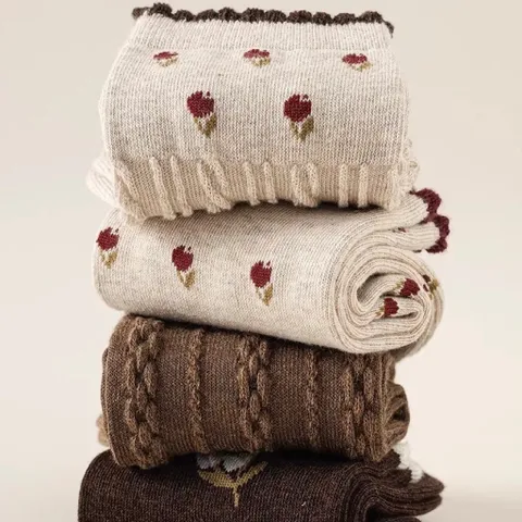 TVNCC01 - Tất vớ nữ cao cổ cotton thoáng khí hoạ tiết hoa baby dễ phối, vintage