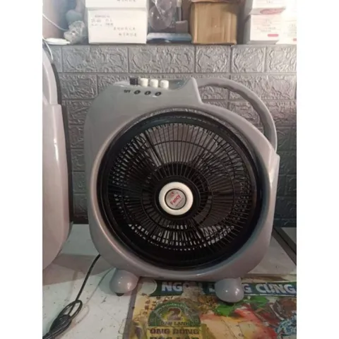 Quạt Hộp Để Bàn NGHIỆN NHÀ Size Lớn - Quạt Tản Gió Điện Cơ Gió mạnh,chạy êm, Quạt để bàn