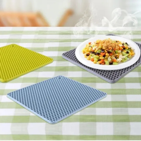 Miếng Lót Silicon Cách Nhiệt Chống Xước Bếp Từ Chịu Nhiệt 200 Độ C, Tấm Lót Nồi Chảo Chống Trượt Cao Cấp