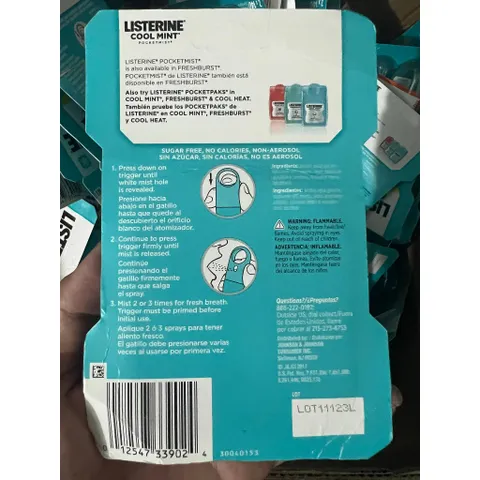 Hàng MỸ Combo 2 cái Xịt Thơm Miệng Diệt Khuẩn Tối Đa LISTERINE (USA)