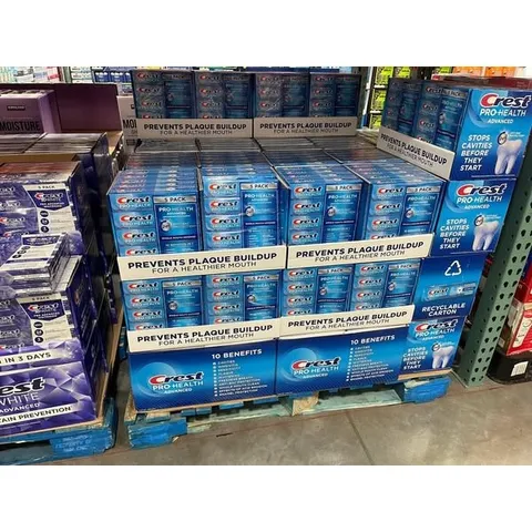 KEM ĐÁNH RĂNG CREST PRO-HEALTH ADVANCED WHITENING 167G CỦA MỸ
