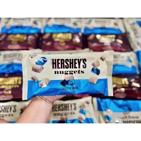 Kẹo Socola Hershey’s Nuggets Cookies ‘N’ Creme White Chocolate 344g