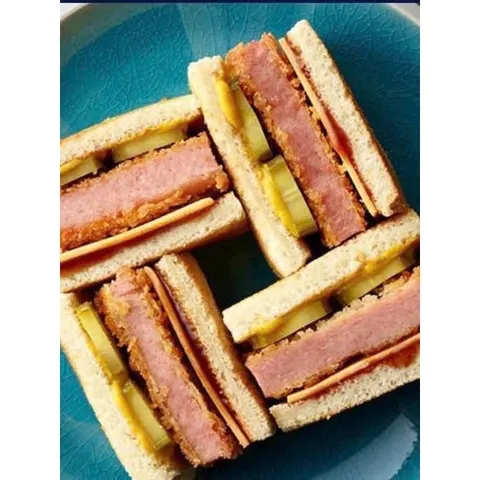 Lốc 8 Hộp Thịt Đóng Hộp Spam  Less Sodium