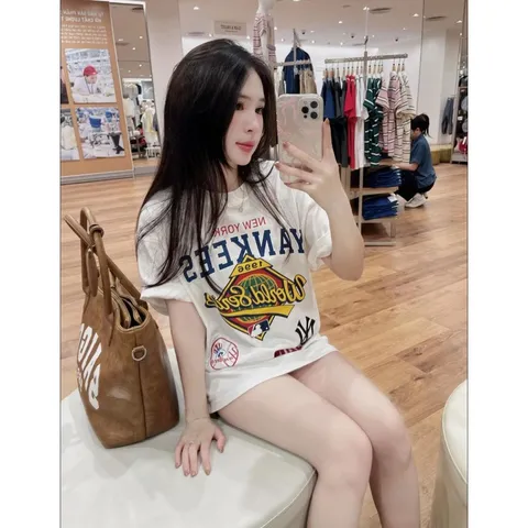 Áo thun form rộng nam nữ Yankees mới tay lỡ unisex chất cotton cao cấp 2026