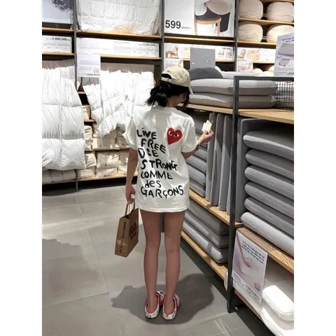 Áo Thun Form Rộng Nam Nữ  In Hình Trái Tim – Áo Couple Cá Tính Unisex Streetwear