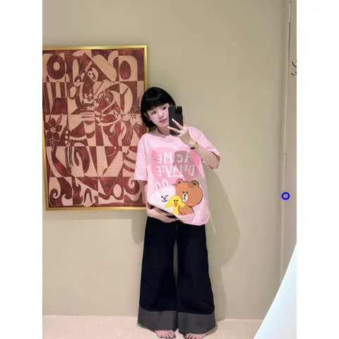 Áo thun form rộng Unisex  Màu Hồng In Hình Gấu & Thỏ Cute – Cotton Mềm Mịn, Phong Cách Hàn Quốc