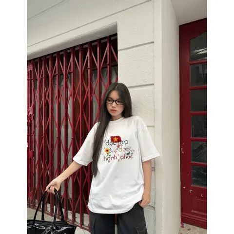 Áo thun form rộng quà tặng ngẫu nhiên  cotton cao cấp