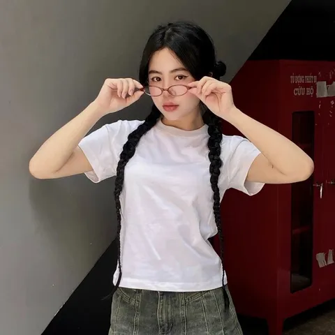 Áo thun form rộng Baby Tee  Cotton  Cao Cấp Form Ôm In Chữ Vintage – Áo Croptop Ngắn Phong Cách Hàn Quốc